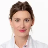 Manon, de l’équipe Azentra